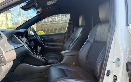 Toyota Harrier, 2019 год, 1 943 000 рублей, 11 фотография