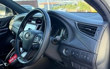 Toyota Harrier, 2019 год, 1 943 000 рублей, 9 фотография