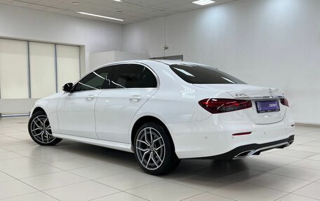 Mercedes-Benz E-Класс, 2020 год, 4 550 000 рублей, 4 фотография