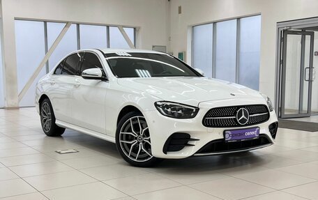 Mercedes-Benz E-Класс, 2020 год, 4 550 000 рублей, 3 фотография