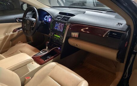 Toyota Camry, 2014 год, 1 750 000 рублей, 10 фотография