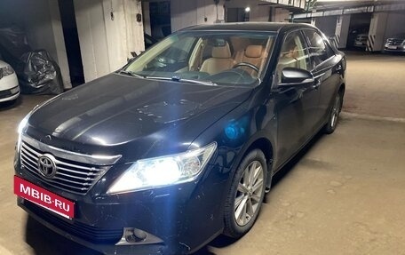 Toyota Camry, 2014 год, 1 750 000 рублей, 2 фотография