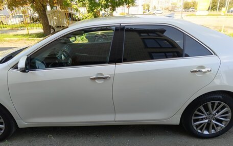Toyota Camry, 2016 год, 2 350 000 рублей, 4 фотография