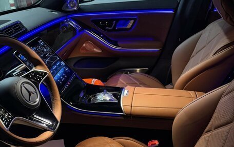 Mercedes-Benz Maybach S-Класс, 2025 год, 50 000 000 рублей, 6 фотография