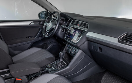 Volkswagen Tiguan II, 2020 год, 2 891 000 рублей, 11 фотография