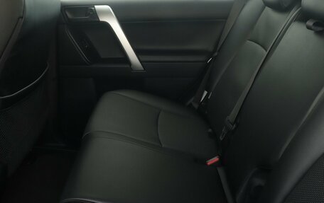 Toyota Land Cruiser Prado 150 рестайлинг 2, 2022 год, 9 900 000 рублей, 14 фотография