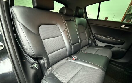 KIA Sportage IV рестайлинг, 2018 год, 2 200 000 рублей, 21 фотография