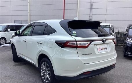 Toyota Harrier, 2019 год, 1 832 000 рублей, 6 фотография