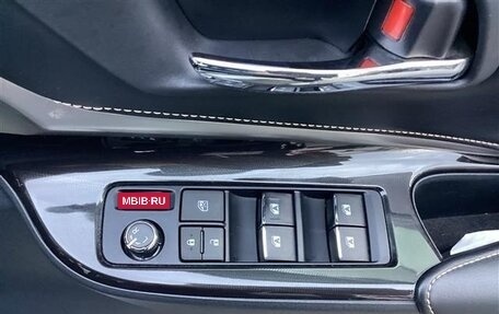 Toyota Harrier, 2019 год, 1 832 000 рублей, 16 фотография