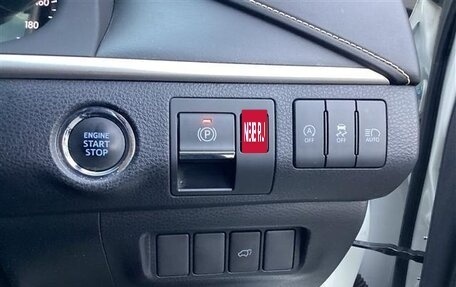 Toyota Harrier, 2019 год, 1 832 000 рублей, 24 фотография