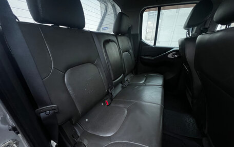 Nissan Navara (Frontier), 2012 год, 1 200 000 рублей, 12 фотография