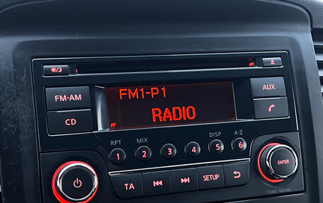 Nissan Navara (Frontier), 2012 год, 1 200 000 рублей, 15 фотография