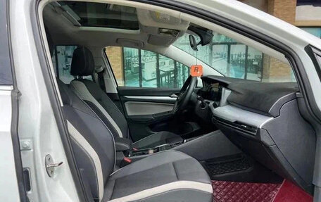 Volkswagen Golf VIII, 2021 год, 1 550 000 рублей, 9 фотография