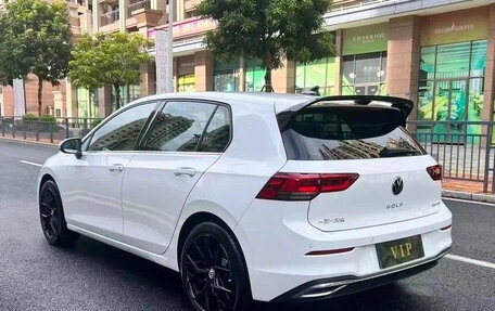 Volkswagen Golf VIII, 2022 год, 1 510 000 рублей, 6 фотография