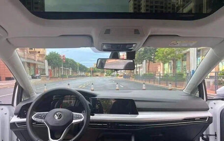 Volkswagen Golf VIII, 2022 год, 1 510 000 рублей, 8 фотография