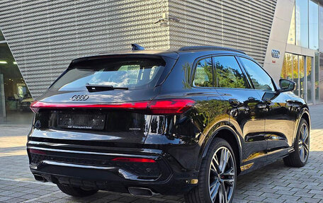 Audi Q5, 2025 год, 8 300 000 рублей, 4 фотография