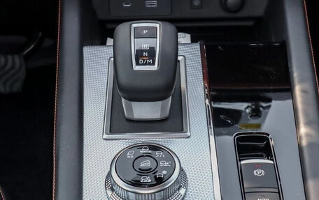 Mitsubishi Outlander, 2025 год, 5 600 000 рублей, 11 фотография