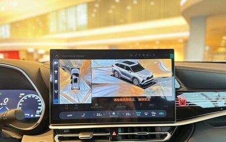 Toyota Highlander, 2025 год, 6 500 000 рублей, 14 фотография