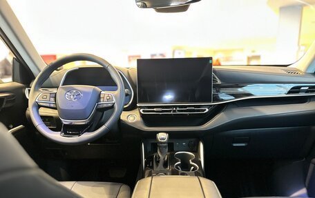 Toyota Highlander, 2025 год, 6 500 000 рублей, 18 фотография