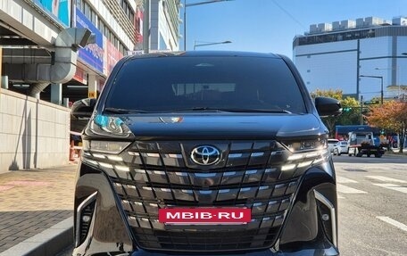 Toyota Alphard, 2025 год, 13 600 000 рублей, 2 фотография