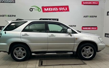 Lexus RX IV рестайлинг, 2001 год, 672 000 рублей, 6 фотография