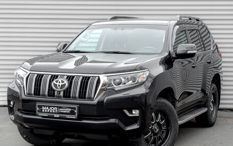 Toyota Land Cruiser Prado 150 рестайлинг 2, 2018 год, 6 200 000 рублей, 1 фотография