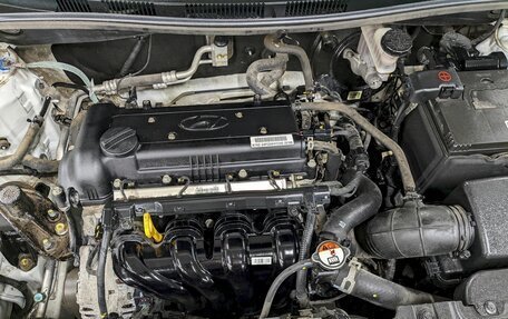 Hyundai Solaris II рестайлинг, 2016 год, 990 000 рублей, 9 фотография