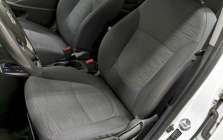 Hyundai Solaris II рестайлинг, 2016 год, 990 000 рублей, 14 фотография