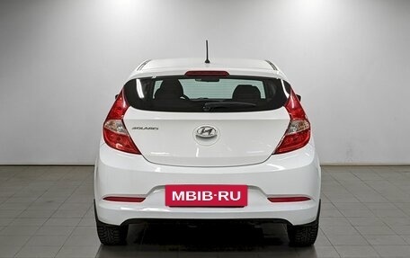 Hyundai Solaris II рестайлинг, 2016 год, 990 000 рублей, 6 фотография