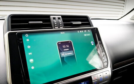 Toyota Land Cruiser Prado 150 рестайлинг 2, 2018 год, 6 200 000 рублей, 16 фотография