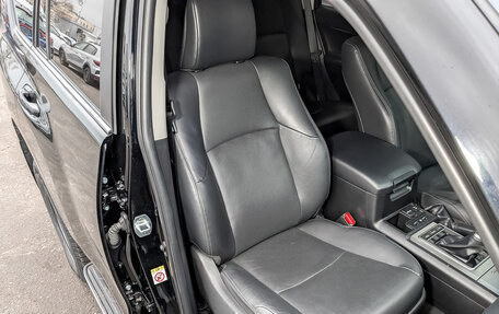 Toyota Land Cruiser Prado 150 рестайлинг 2, 2018 год, 6 200 000 рублей, 24 фотография