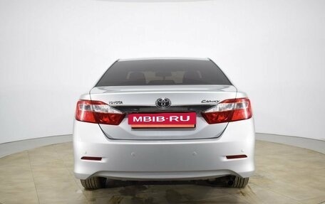 Toyota Camry, 2014 год, 1 815 000 рублей, 6 фотография