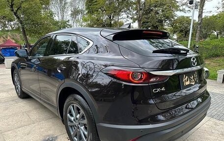 Mazda CX-4, 2021 год, 1 850 000 рублей, 13 фотография
