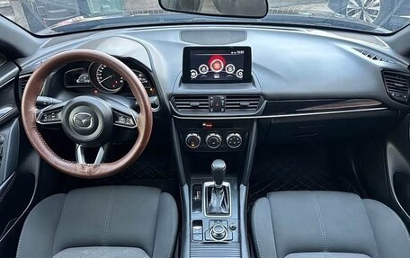 Mazda CX-4, 2021 год, 1 850 000 рублей, 23 фотография