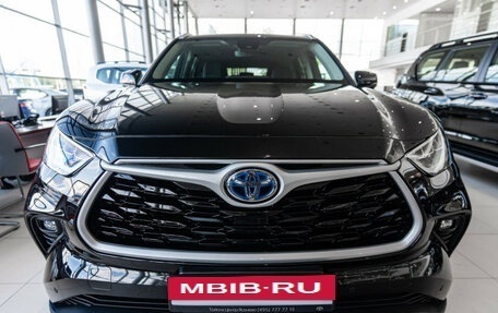 Toyota Highlander, 2025 год, 6 590 000 рублей, 2 фотография