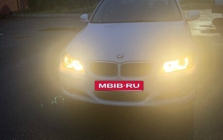 BMW 3 серия, 2011 год, 1 200 000 рублей, 3 фотография