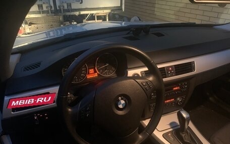 BMW 3 серия, 2011 год, 1 200 000 рублей, 8 фотография
