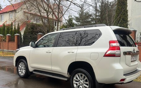 Toyota Land Cruiser Prado 150 рестайлинг 2, 2016 год, 3 980 000 рублей, 7 фотография