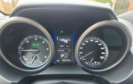 Toyota Land Cruiser Prado 150 рестайлинг 2, 2016 год, 3 980 000 рублей, 15 фотография