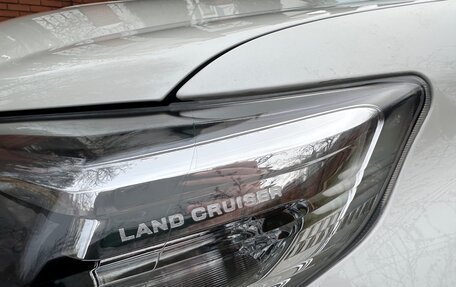 Toyota Land Cruiser Prado 150 рестайлинг 2, 2016 год, 3 980 000 рублей, 19 фотография