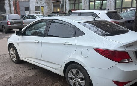 Hyundai Solaris II рестайлинг, 2015 год, 730 000 рублей, 5 фотография