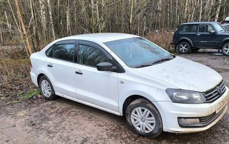 Volkswagen Polo VI (EU Market), 2015 год, 450 000 рублей, 3 фотография
