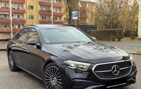 Mercedes-Benz E-Класс, 2024 год, 6 540 000 рублей, 3 фотография