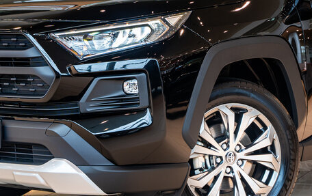 Toyota RAV4, 2025 год, 4 990 000 рублей, 4 фотография