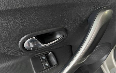 Renault Logan II, 2014 год, 600 000 рублей, 13 фотография