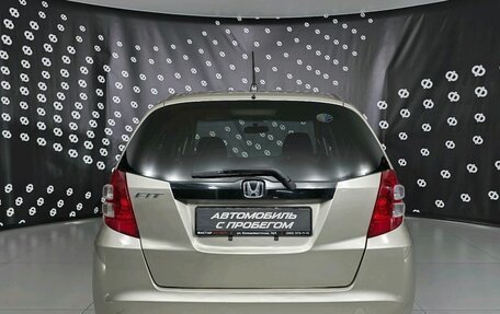 Honda Fit III, 2010 год, 515 000 рублей, 6 фотография