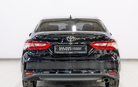 Toyota Camry, 2019 год, 2 650 000 рублей, 6 фотография
