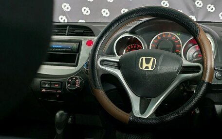 Honda Fit III, 2010 год, 515 000 рублей, 17 фотография