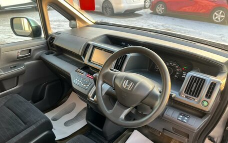 Honda Stepwgn IV, 2012 год, 1 599 000 рублей, 11 фотография