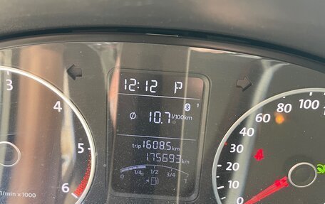 Volkswagen Amarok I рестайлинг, 2013 год, 1 750 000 рублей, 2 фотография